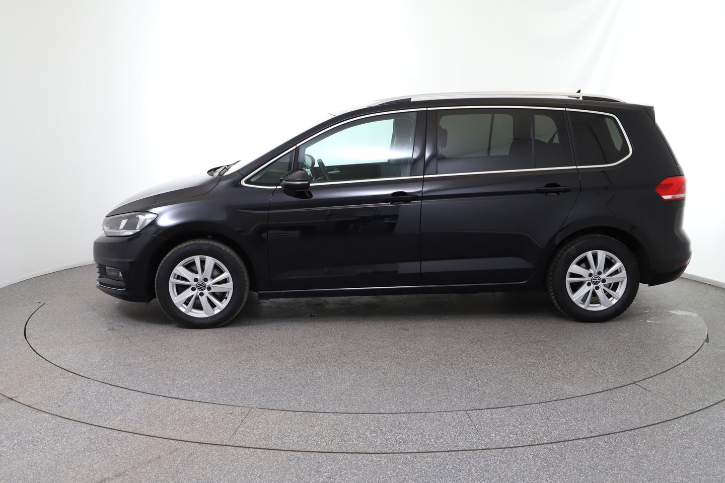 VW Touran Highline TSI ACT OPF DSG 7-Sitzer | Bild 2 von 24