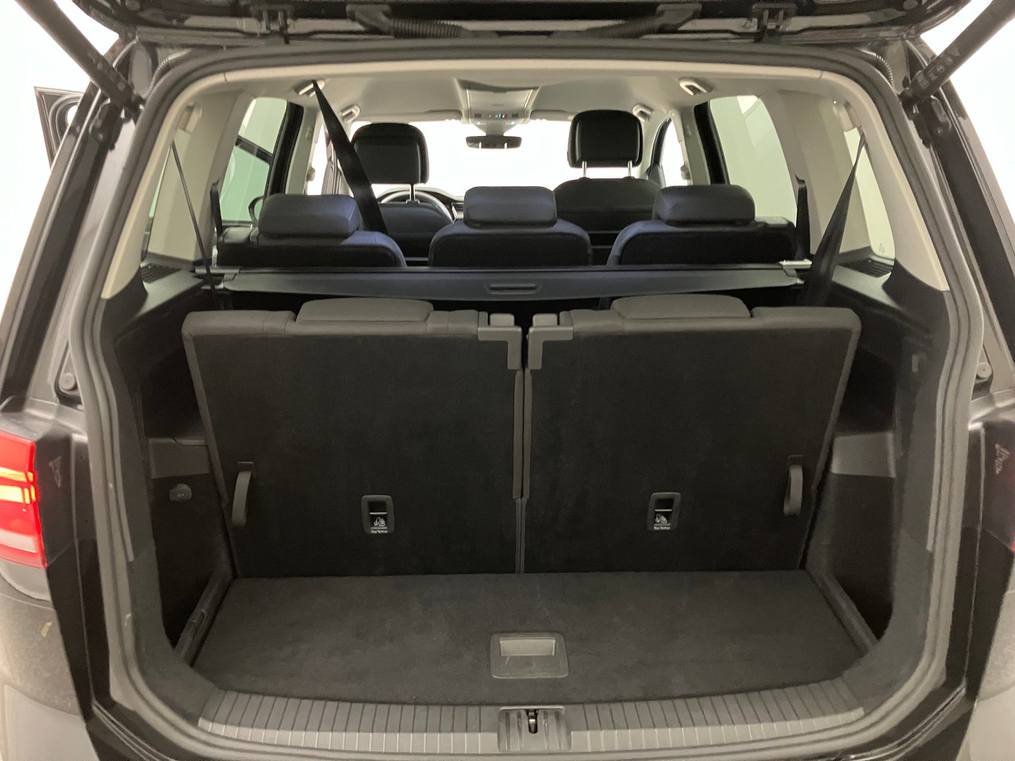 VW Touran Highline TSI ACT OPF DSG 7-Sitzer | Bild 24 von 24