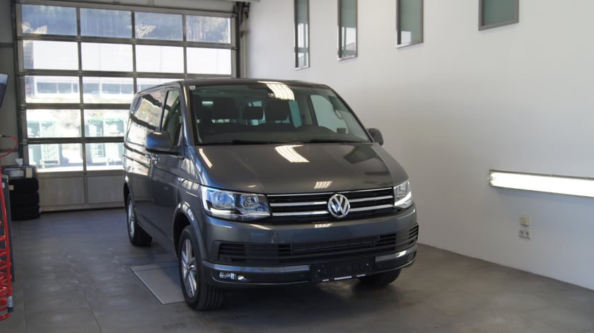 VW Caravelle Comfortline KR TDI