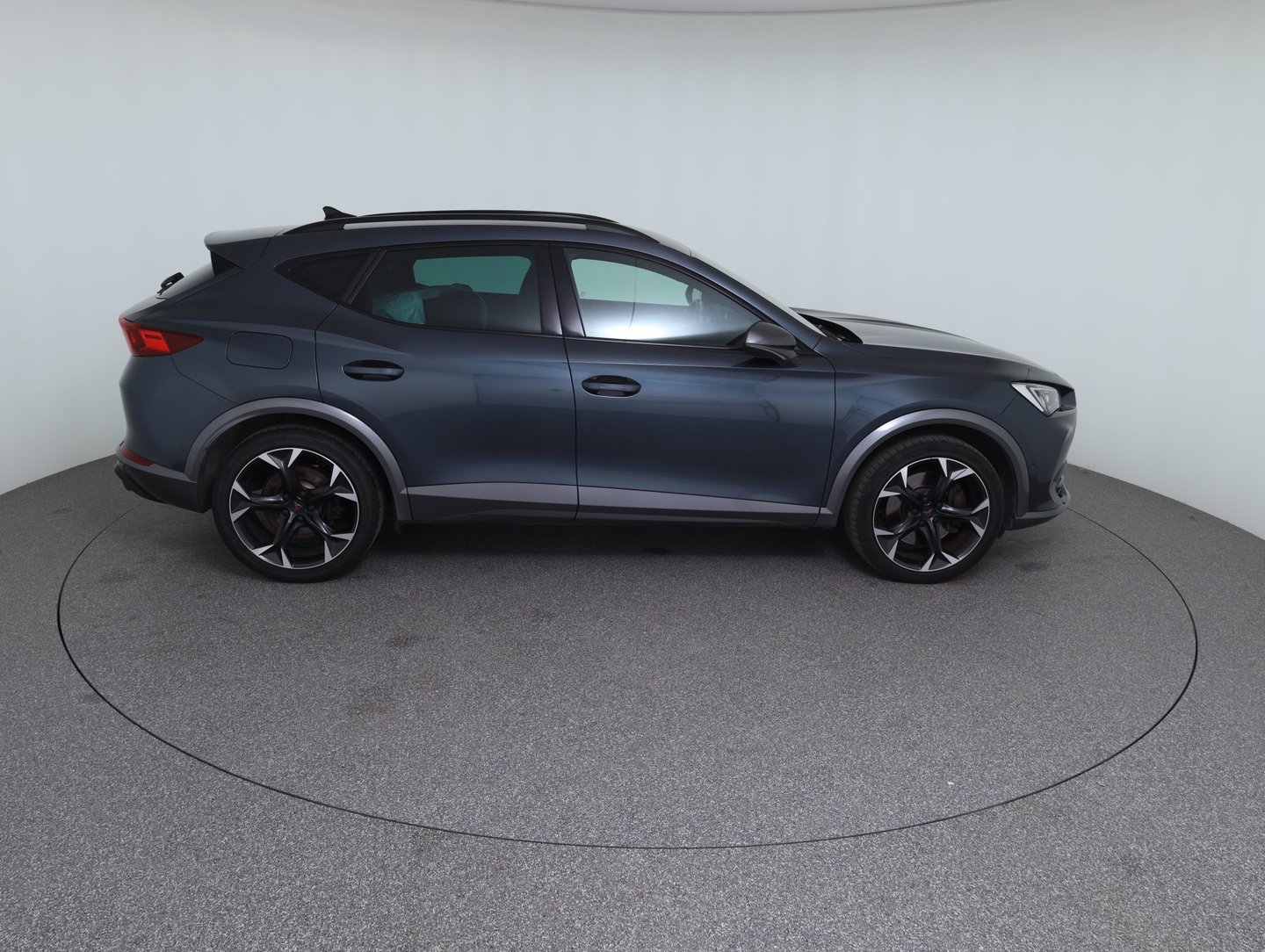 CUPRA Formentor VZ 2.0 TSI 310 PS DSG 4Drive | Bild 4 von 14