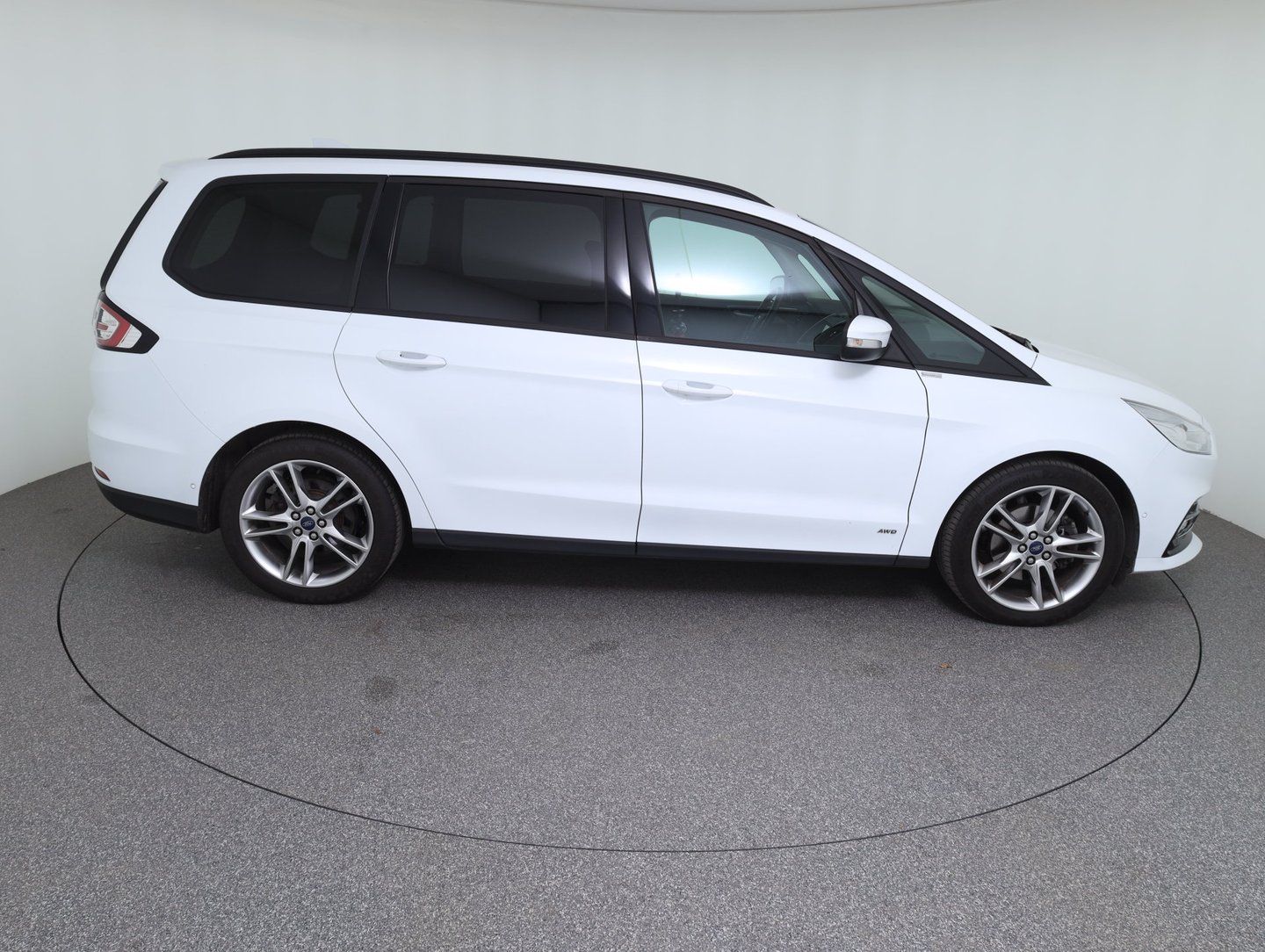 Ford Galaxy 2,0 EcoBlue SCR AWD Trend Aut. | Bild 4 von 14