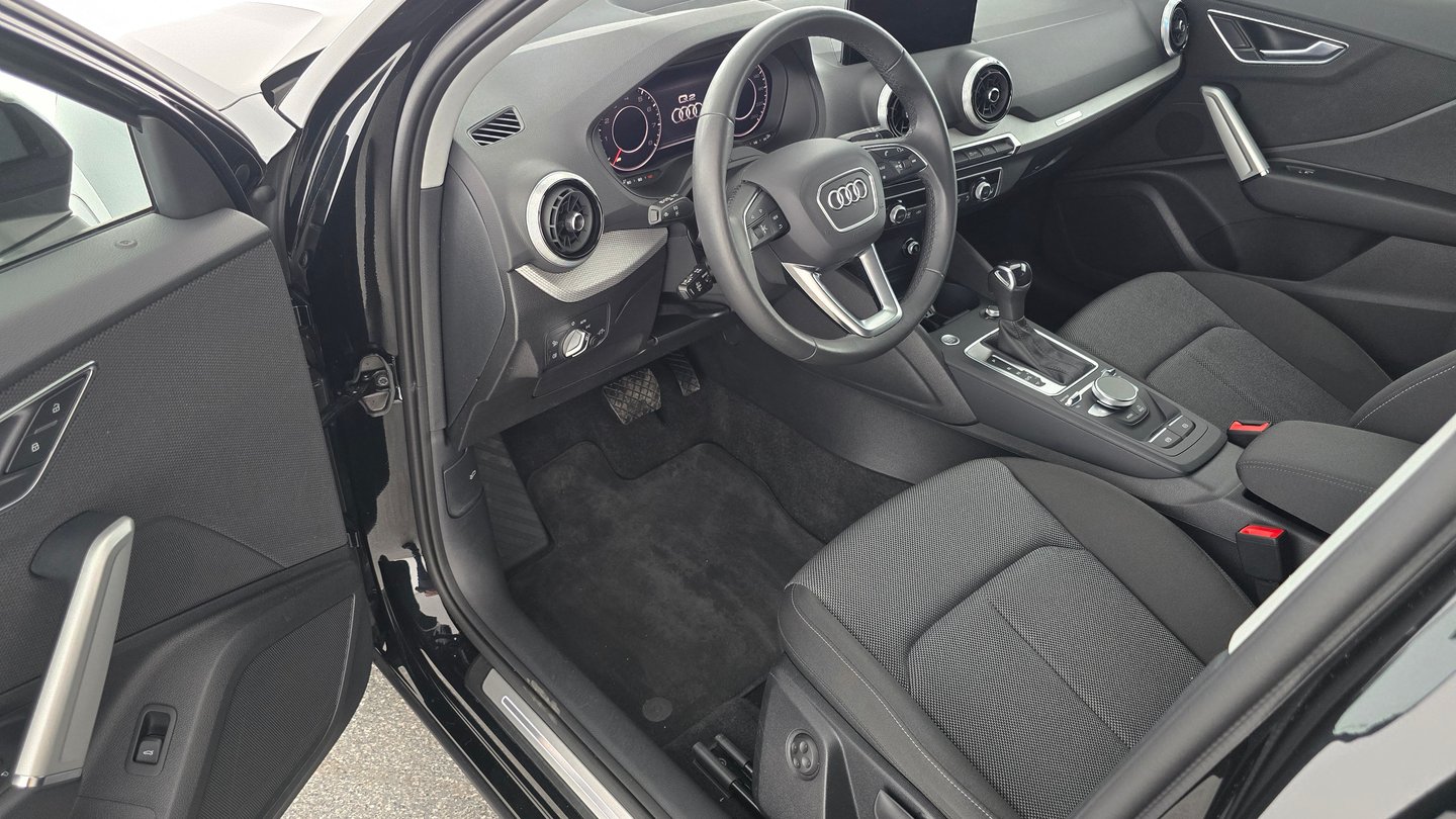 Audi Q2 35 TFSI admired | Bild 13 von 23