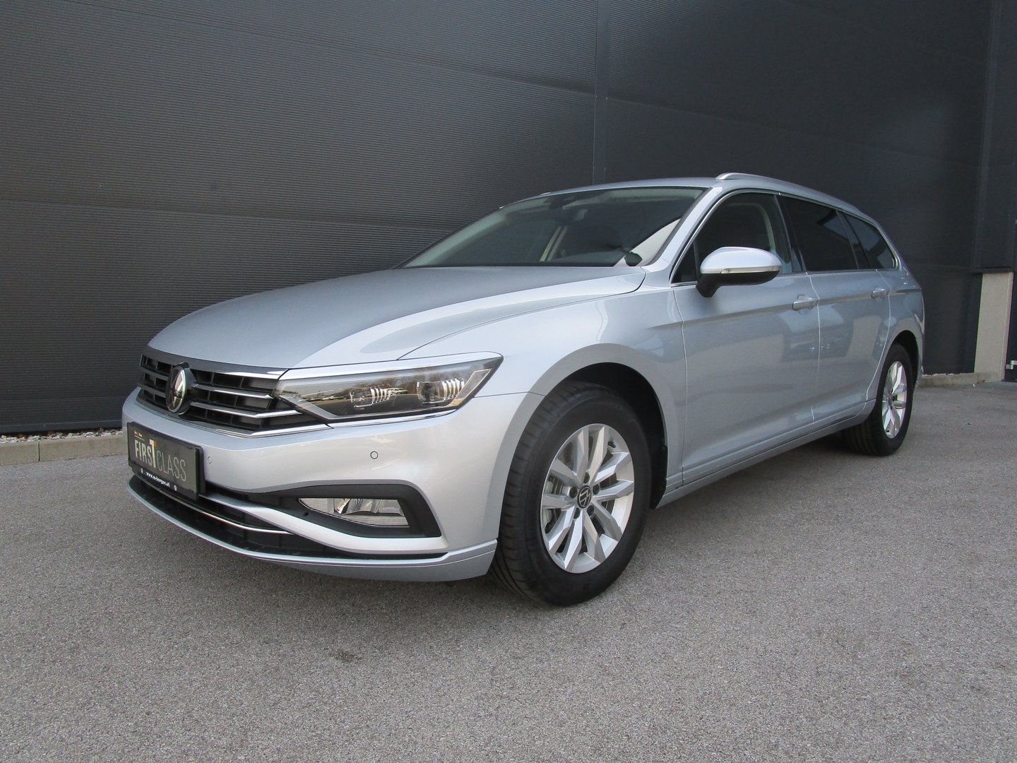 VW Passat Variant