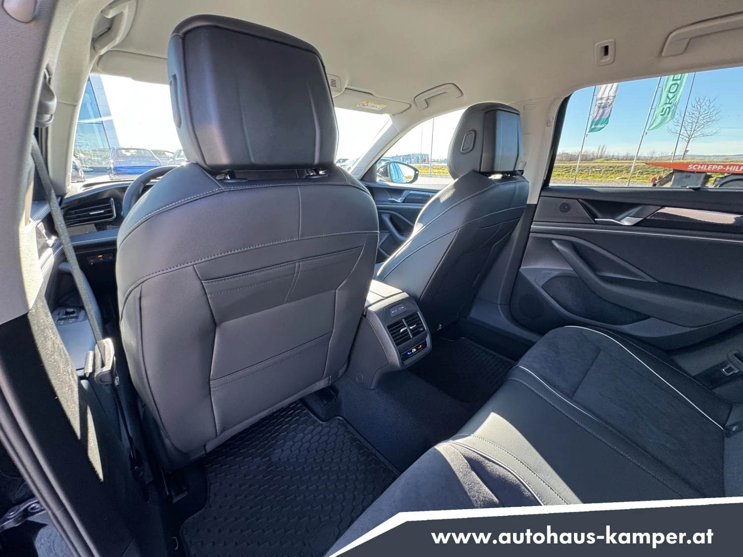 Bild eines Passat Variant Business eTSI DSG