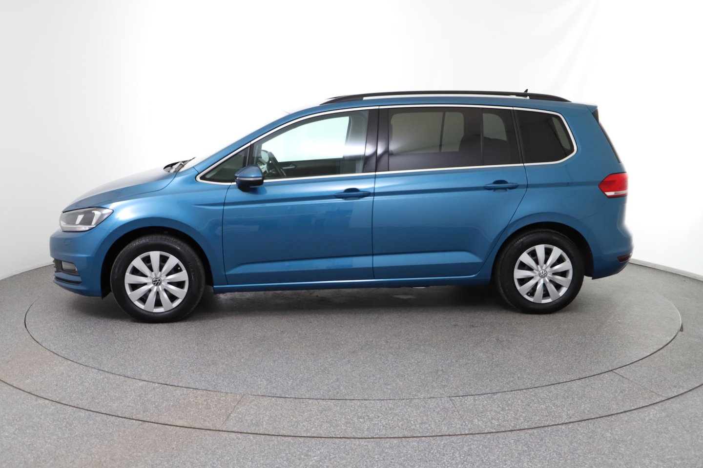 VW Touran Comfortline TSI DSG | Bild 2 von 27