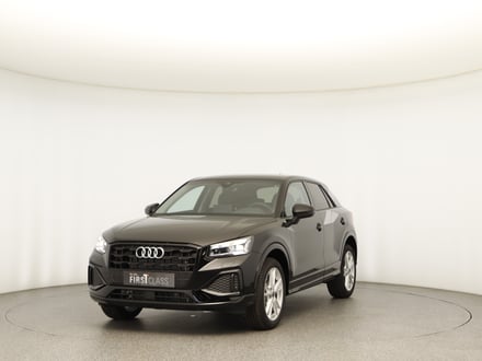 Audi Q2 30 TFSI admired