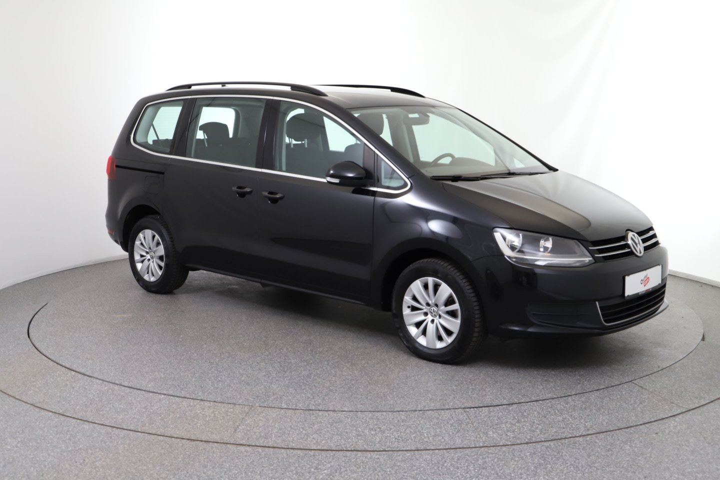 VW Sharan Comfortline SCR 2,0 TDI DSG 7 Sitze | Bild 7 von 27