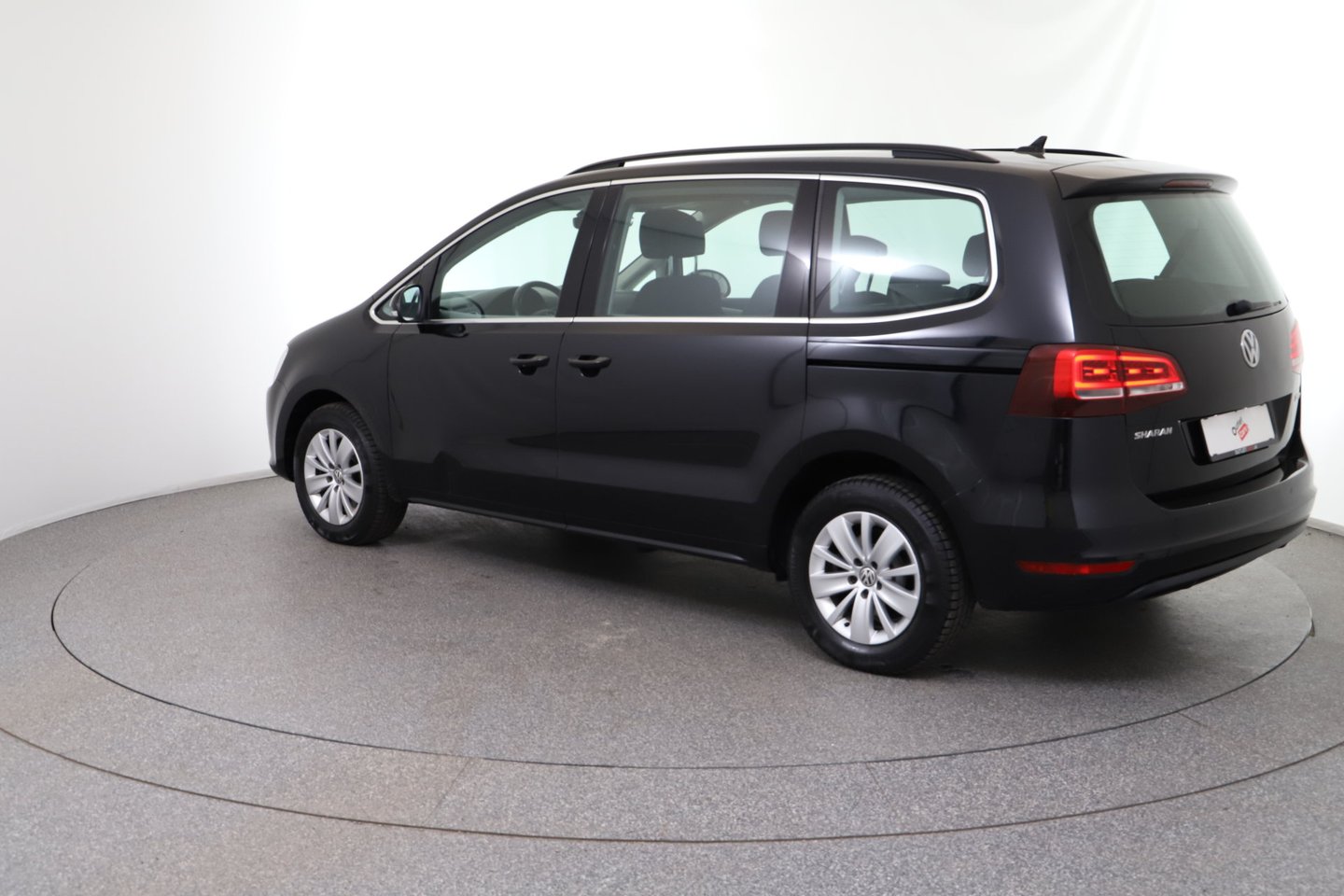 VW Sharan Comfortline SCR 2,0 TDI DSG 7 Sitze | Bild 3 von 27