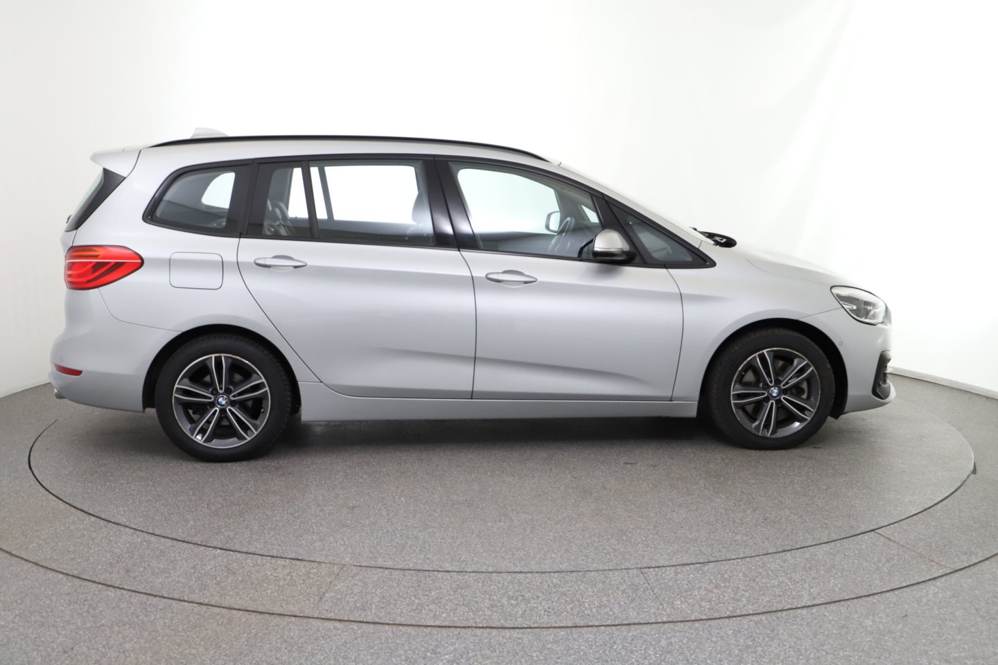 BMW 218d xDrive Gran Tourer Sport Line Aut. | Bild 6 von 32