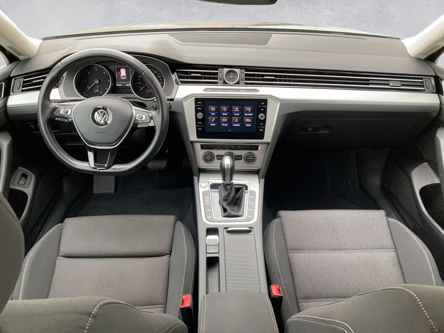 VW Passat Trendline 1,6 TDI | Bild 14 von 16