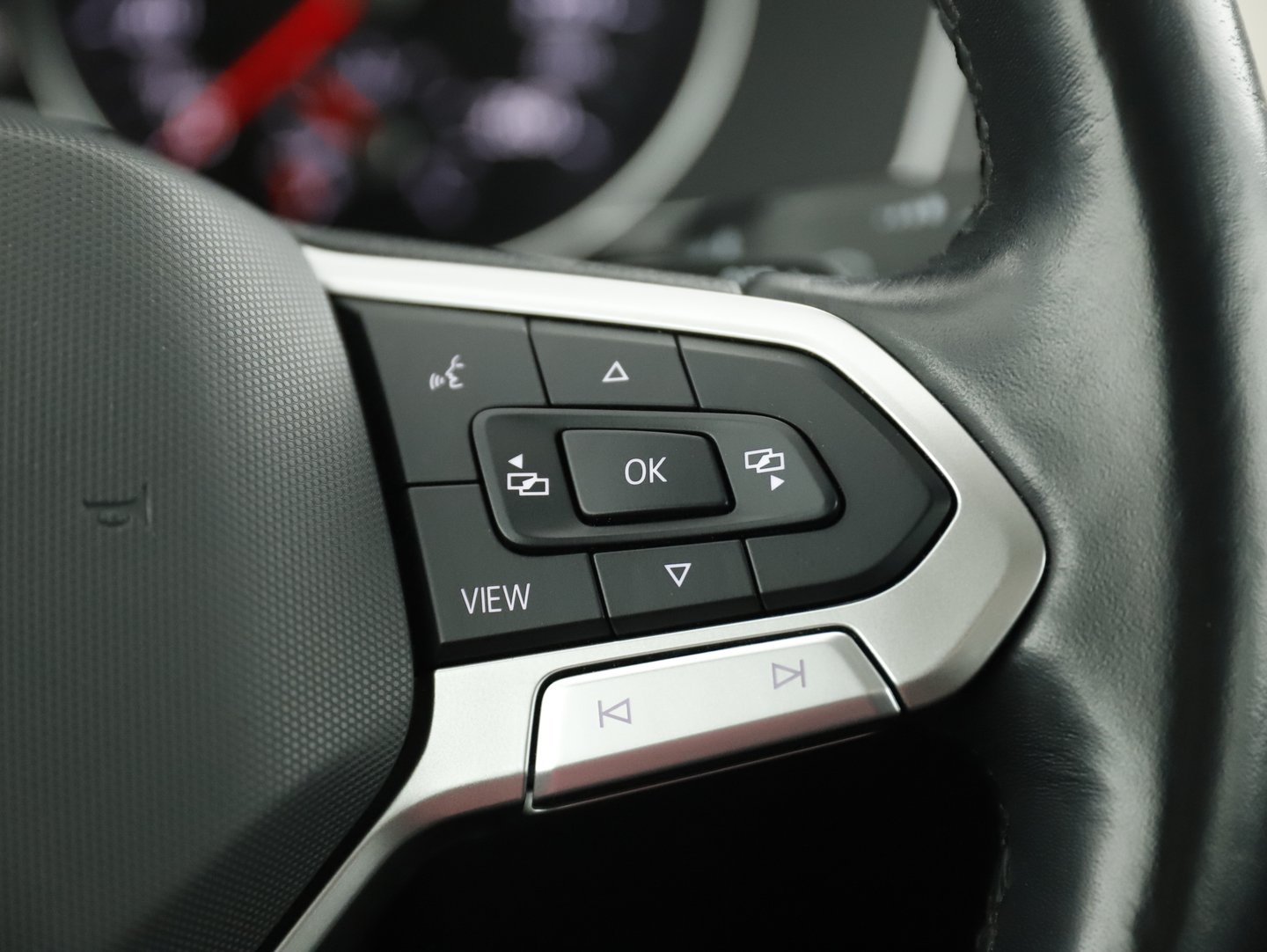 VW Passat Variant Elegance TDI DSG | Bild 18 von 30