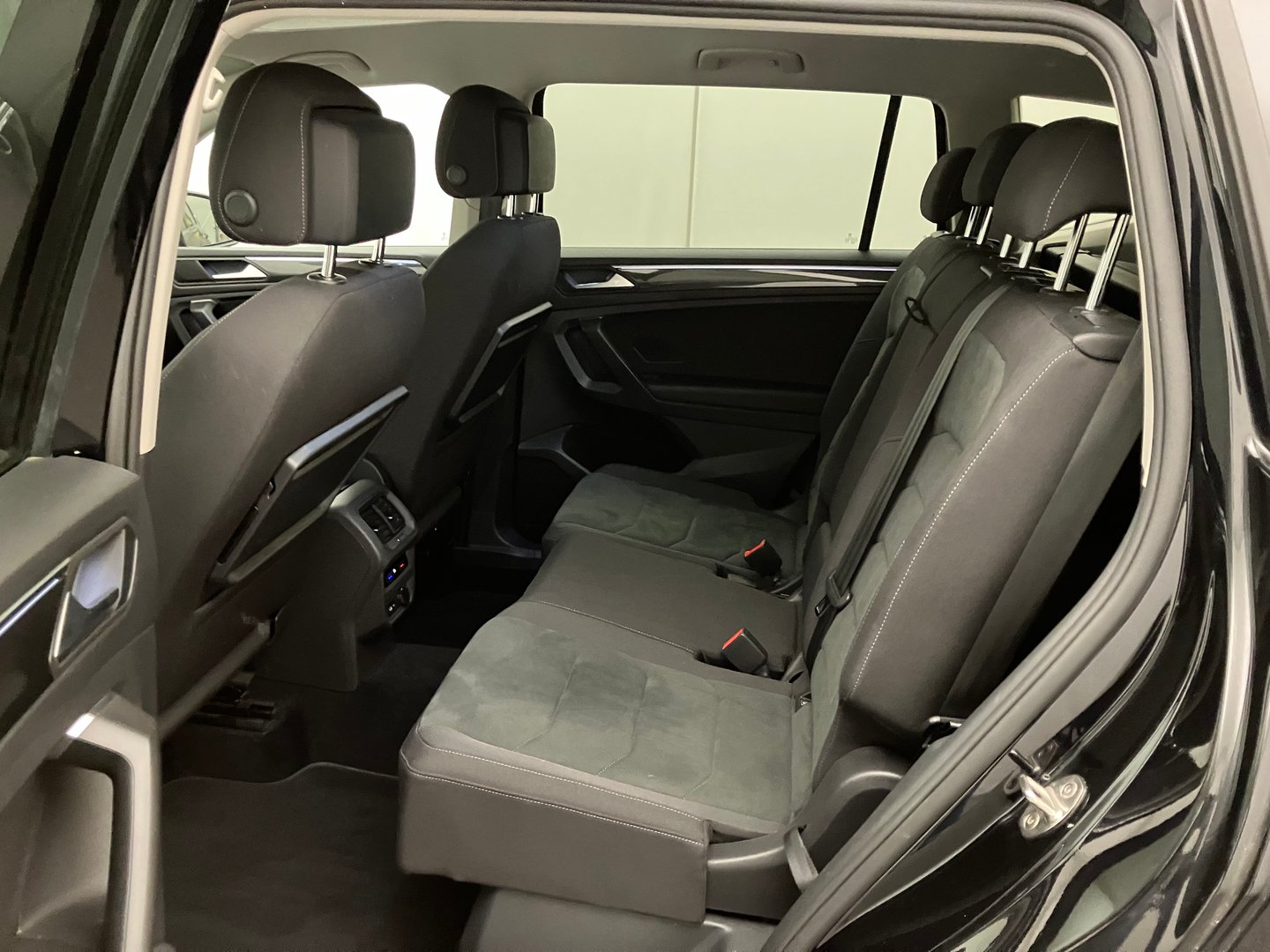 VW Tiguan 2,0 TDI SCR Allspace Highline DSG | Bild 10 von 29