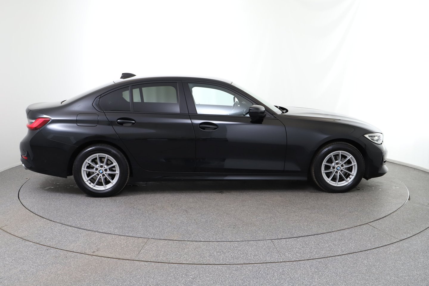 BMW 318d | Bild 6 von 27