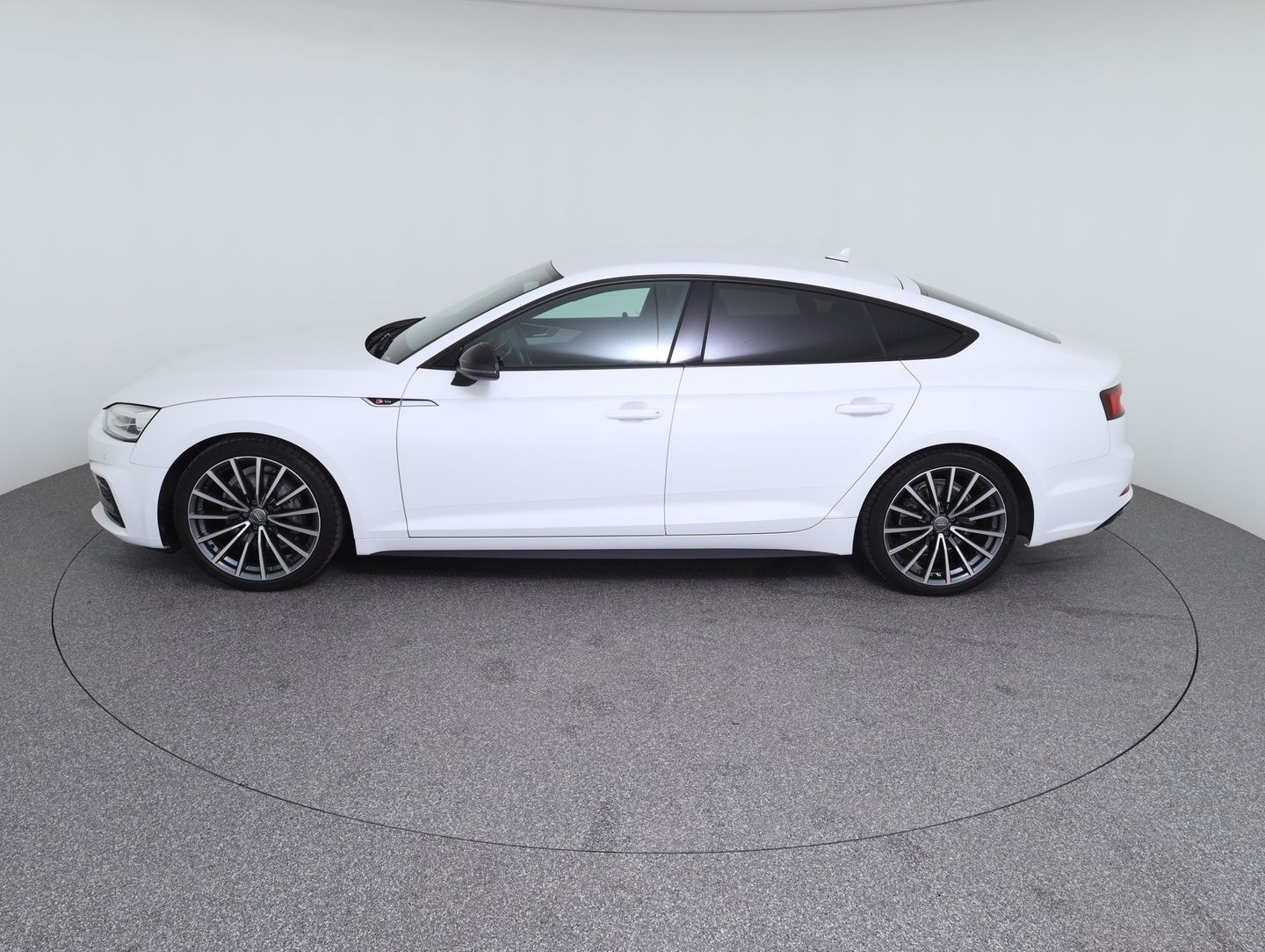 Audi A5 Sportback 40 TDI quattro Sport | Bild 8 von 14