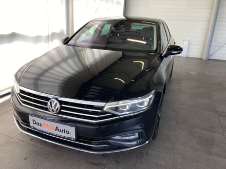 VW Passat Elegance 2,0 SCR TDI DSG