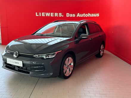 VW Golf Variant Life mHeV DSG