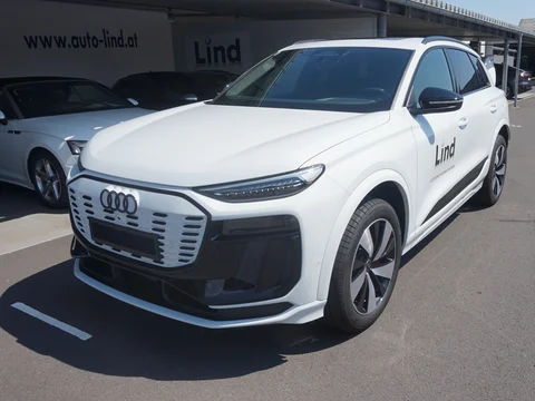 Audi Q6