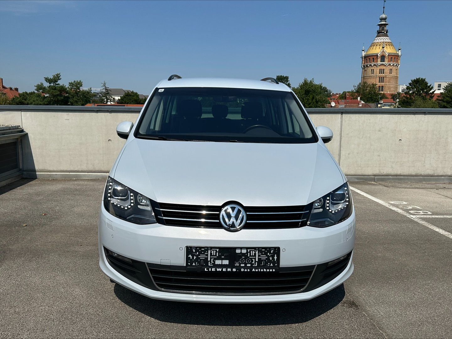 VW Sharan