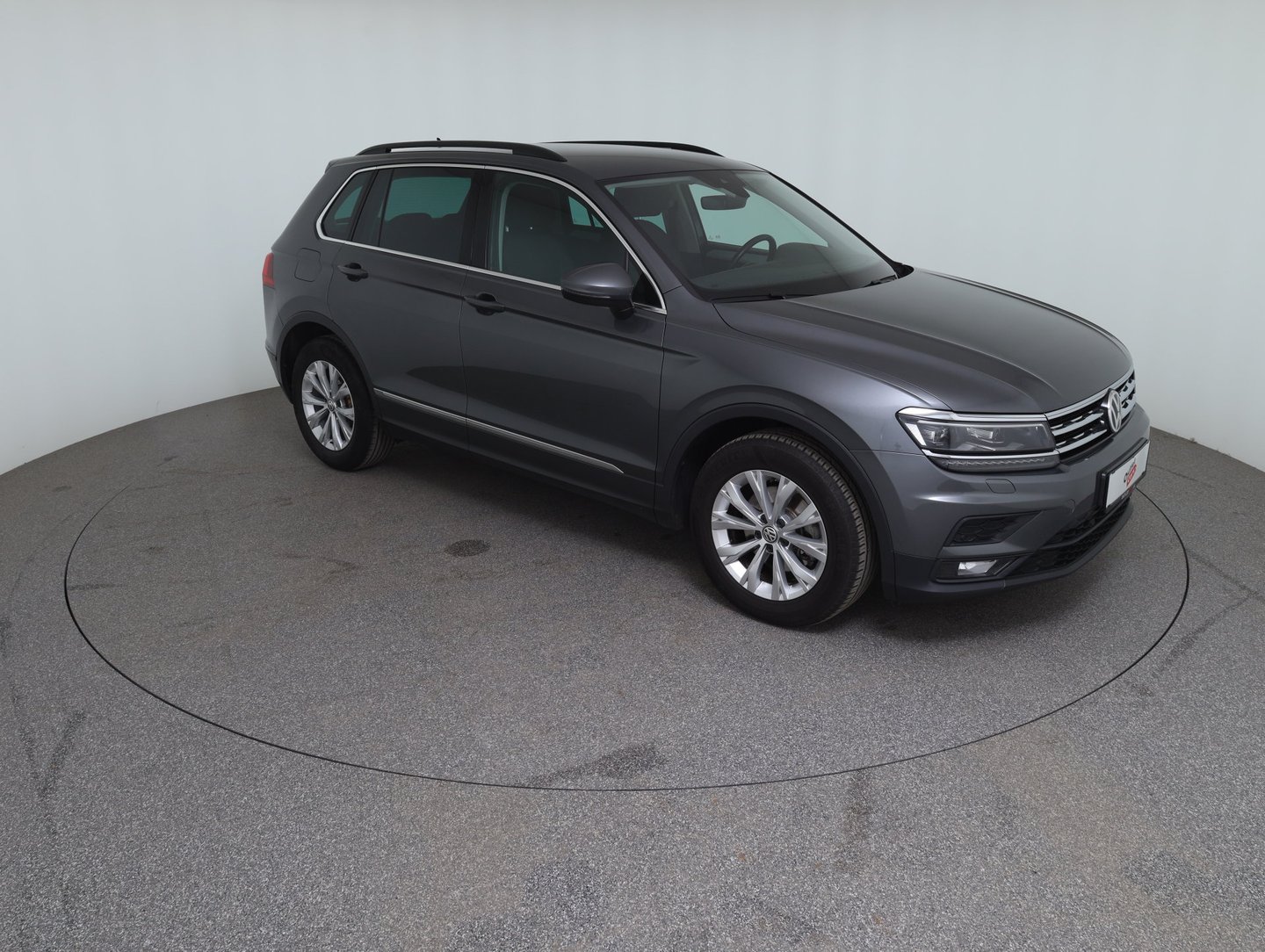 VW Tiguan Comfortline TDI SCR | Bild 3 von 23