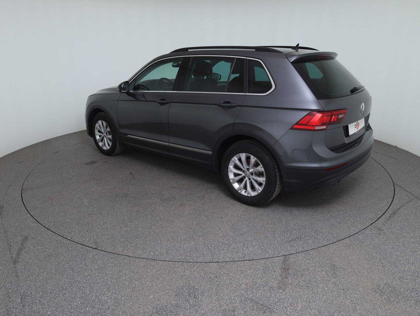 VW Tiguan Comfortline TDI SCR | Bild 7 von 23