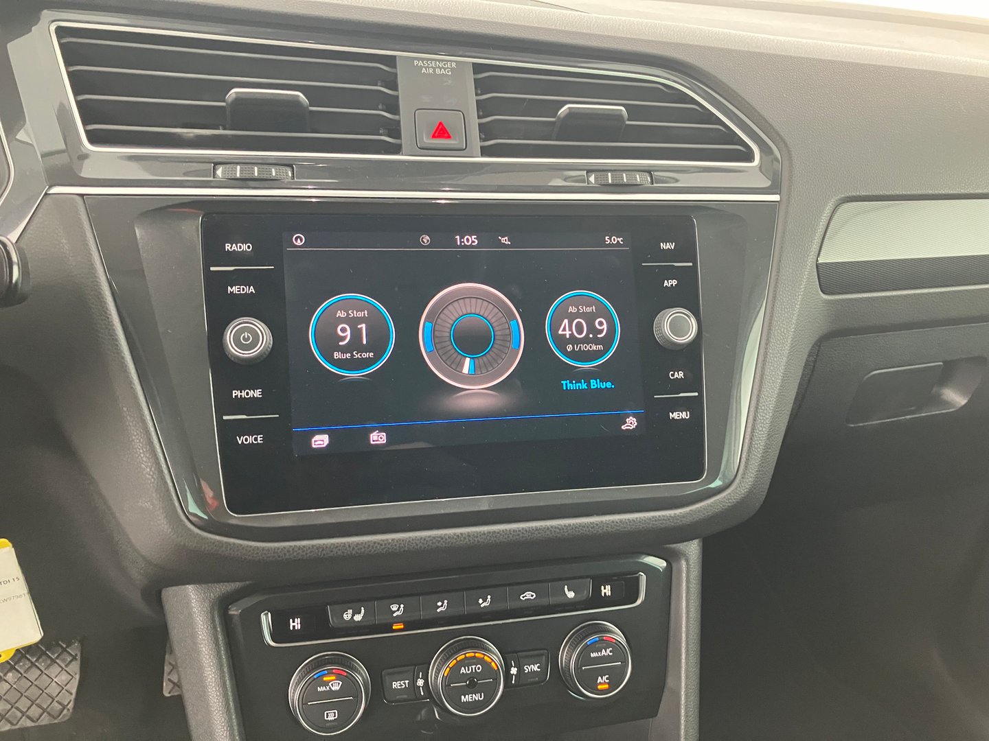 VW Tiguan Highline TDI SCR DSG | Bild 11 von 24