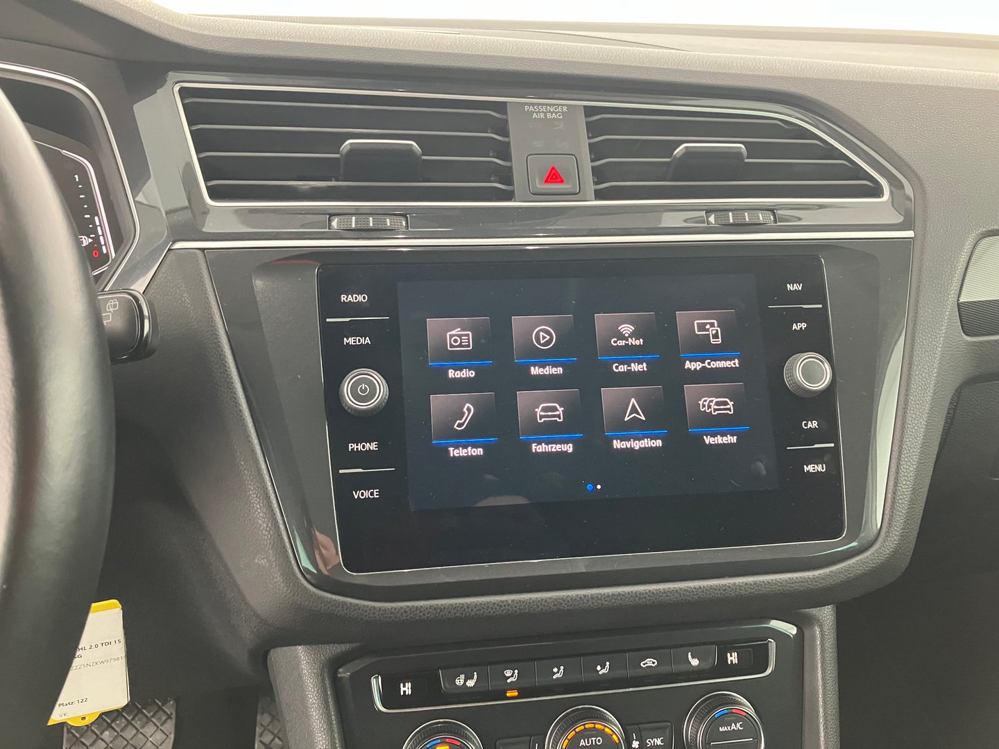 VW Tiguan Highline TDI SCR DSG | Bild 14 von 24