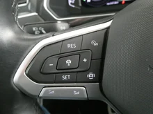 VW Tiguan Allspace Life TDI in PURE WHITE