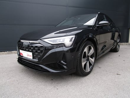 Audi Q8 Sportback 55 e-tron quattro business