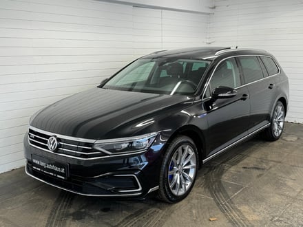 VW Passat Variant GTE