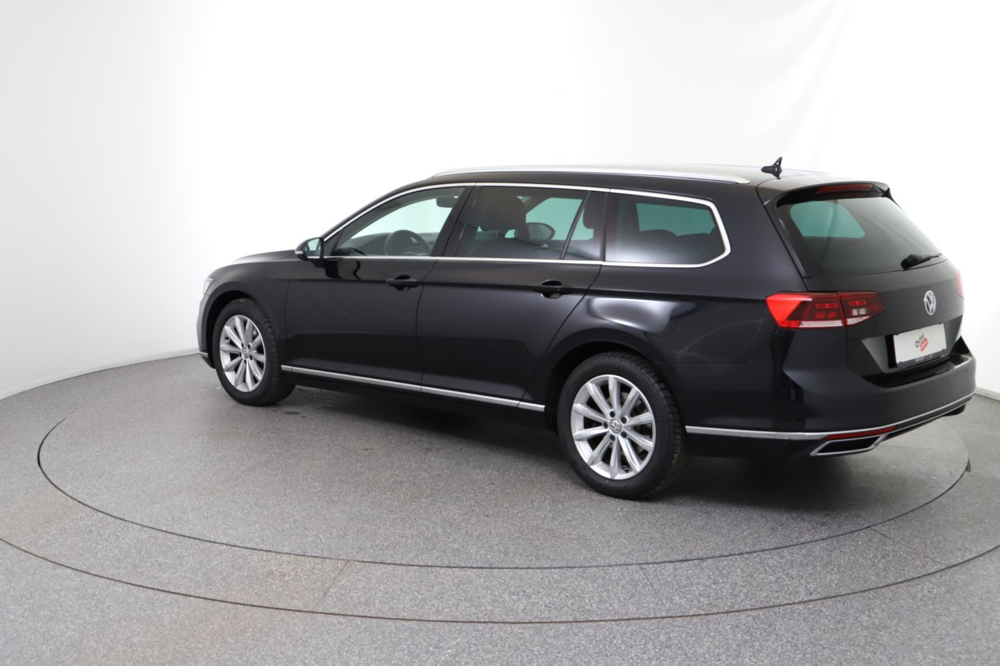 VW Passat Variant Elegance TDI | Bild 3 von 28