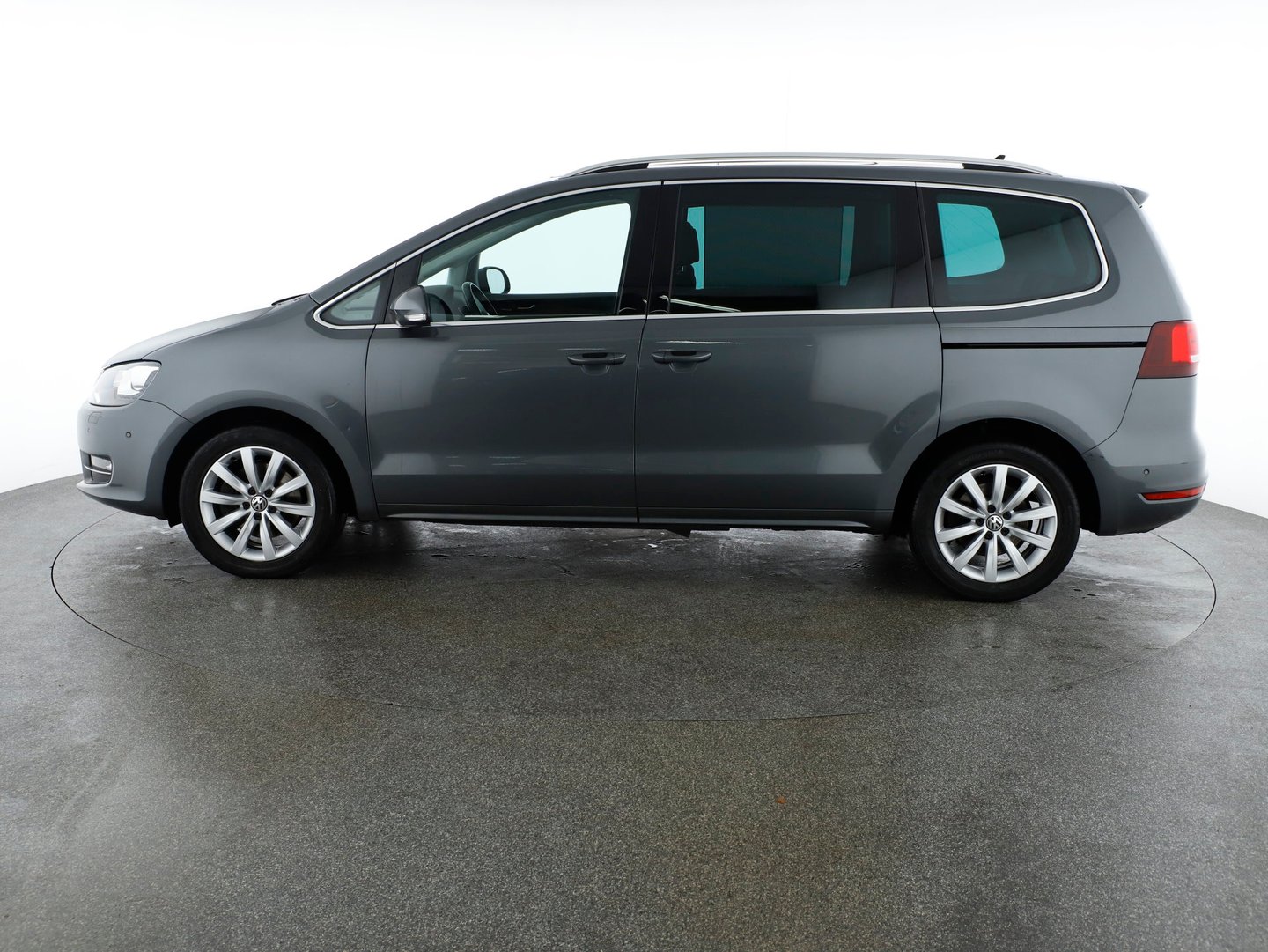 VW Sharan Business+ SCR 2,0 TDI DSG | Bild 2 von 27