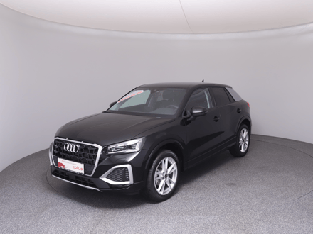 Audi Q2 35 TFSI admired