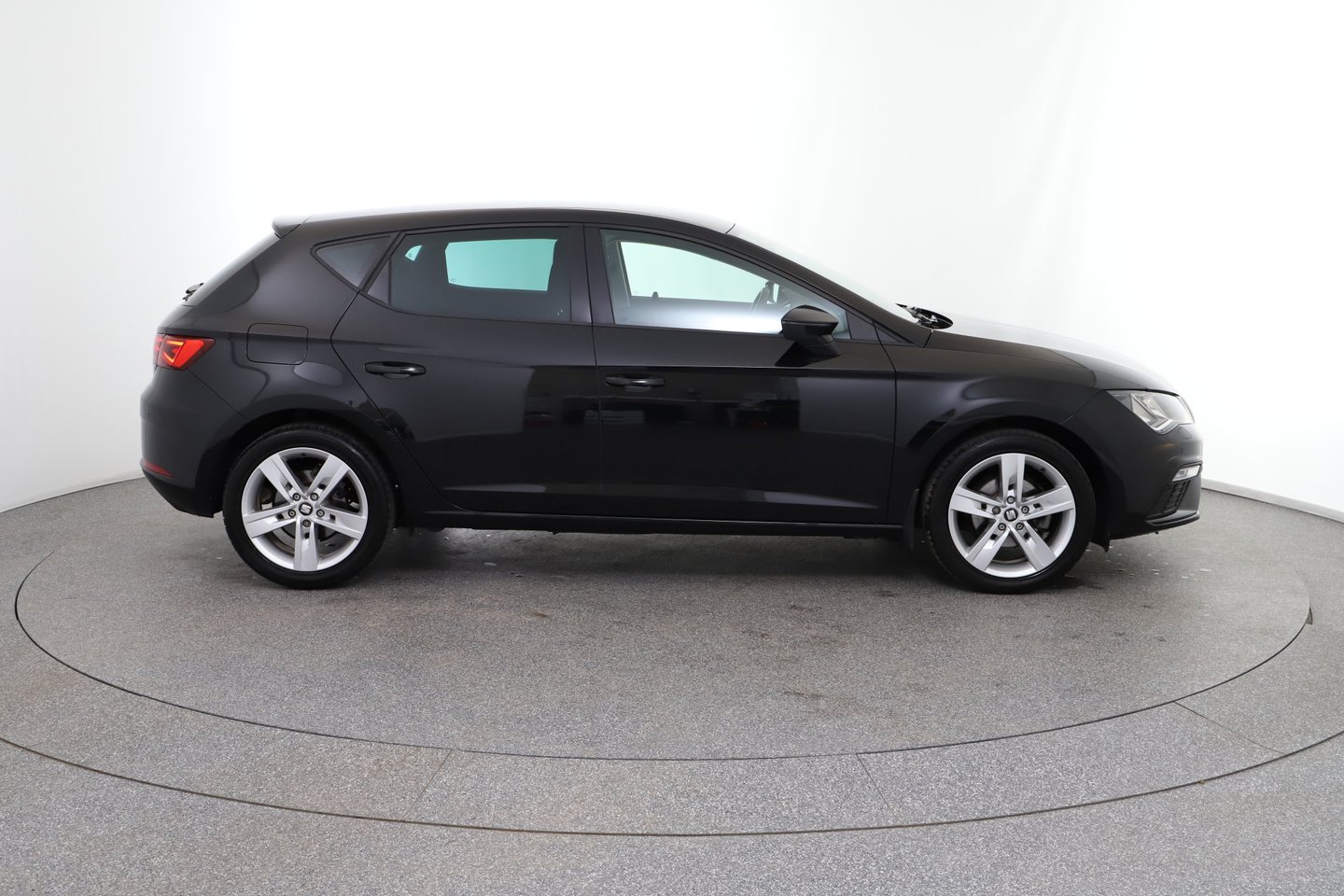 SEAT Leon Reference TSI | Bild 6 von 26