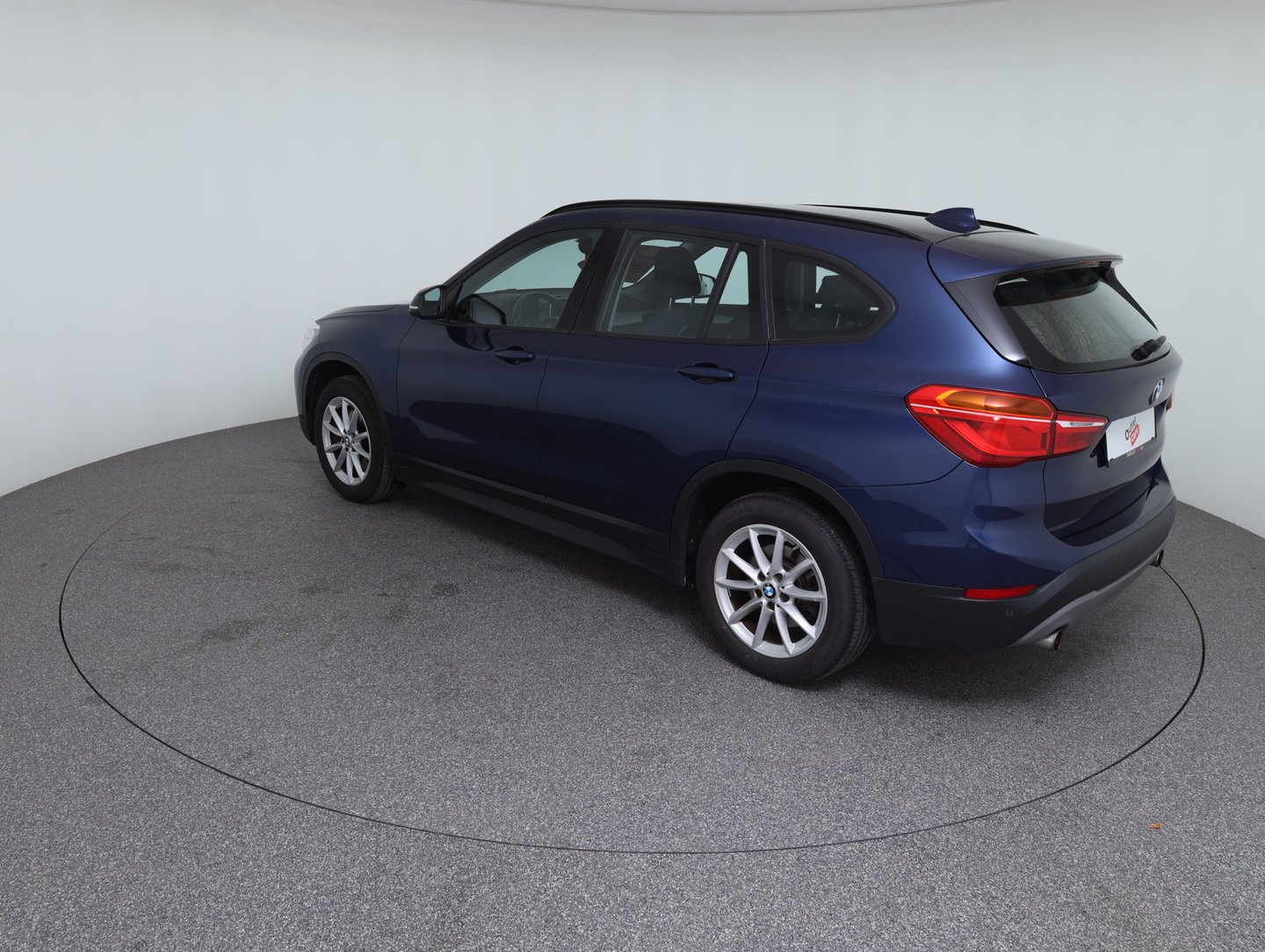 BMW X1 xDrive 20d Advantage Aut. | Bild 7 von 14