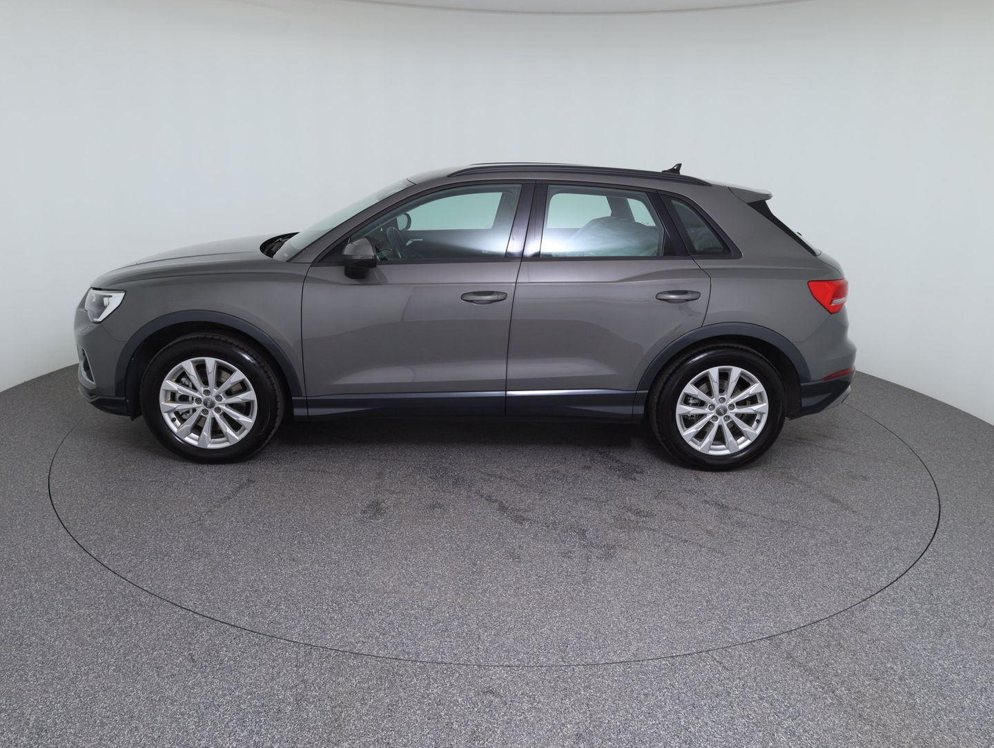 Audi Q3 40 TDI quattro advanced exterieur | Bild 8 von 14