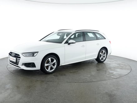 Audi A4 Avant 30 TDI advanced