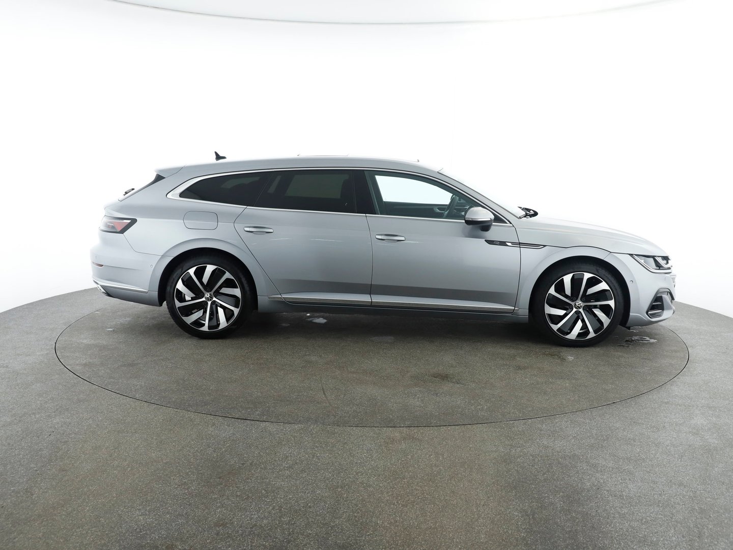 VW Arteon SB R-Line 2,0 TDI DSG | Bild 6 von 27