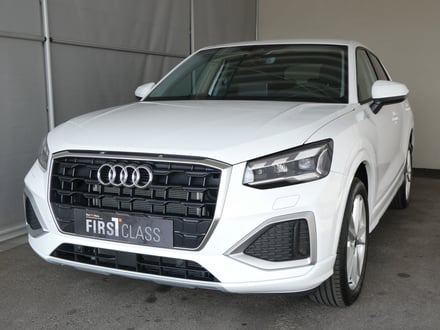 Audi Q2 30 TFSI admired