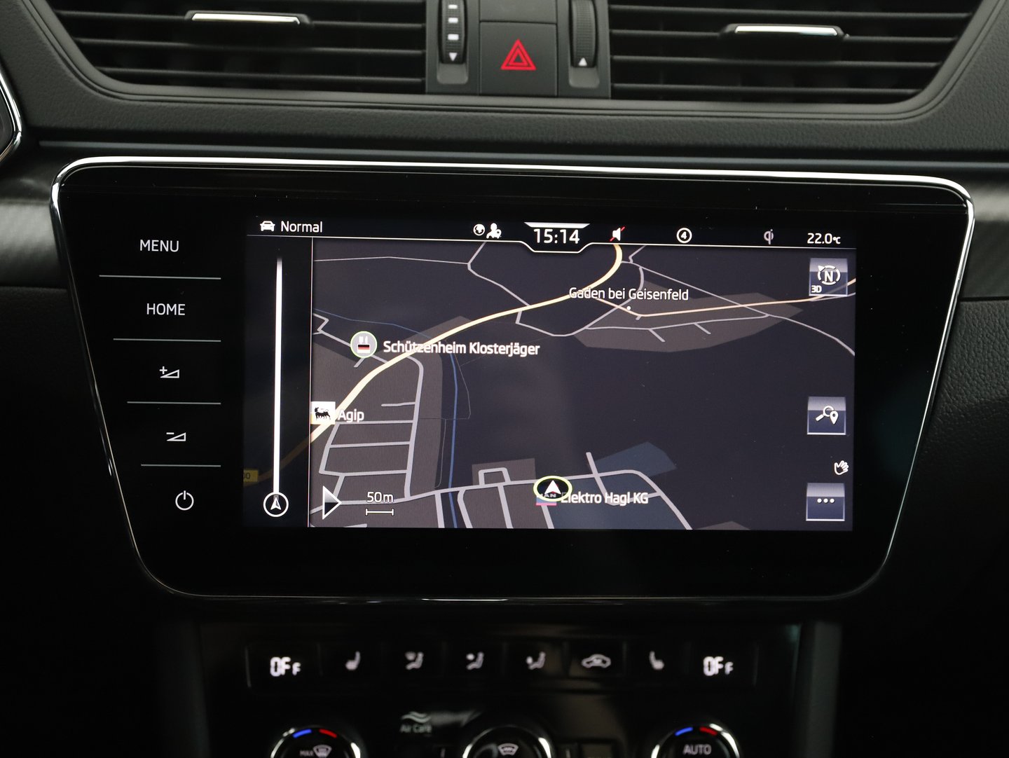 Škoda Superb Combi 4x4 Sportline TDI DSG | Bild 21 von 28