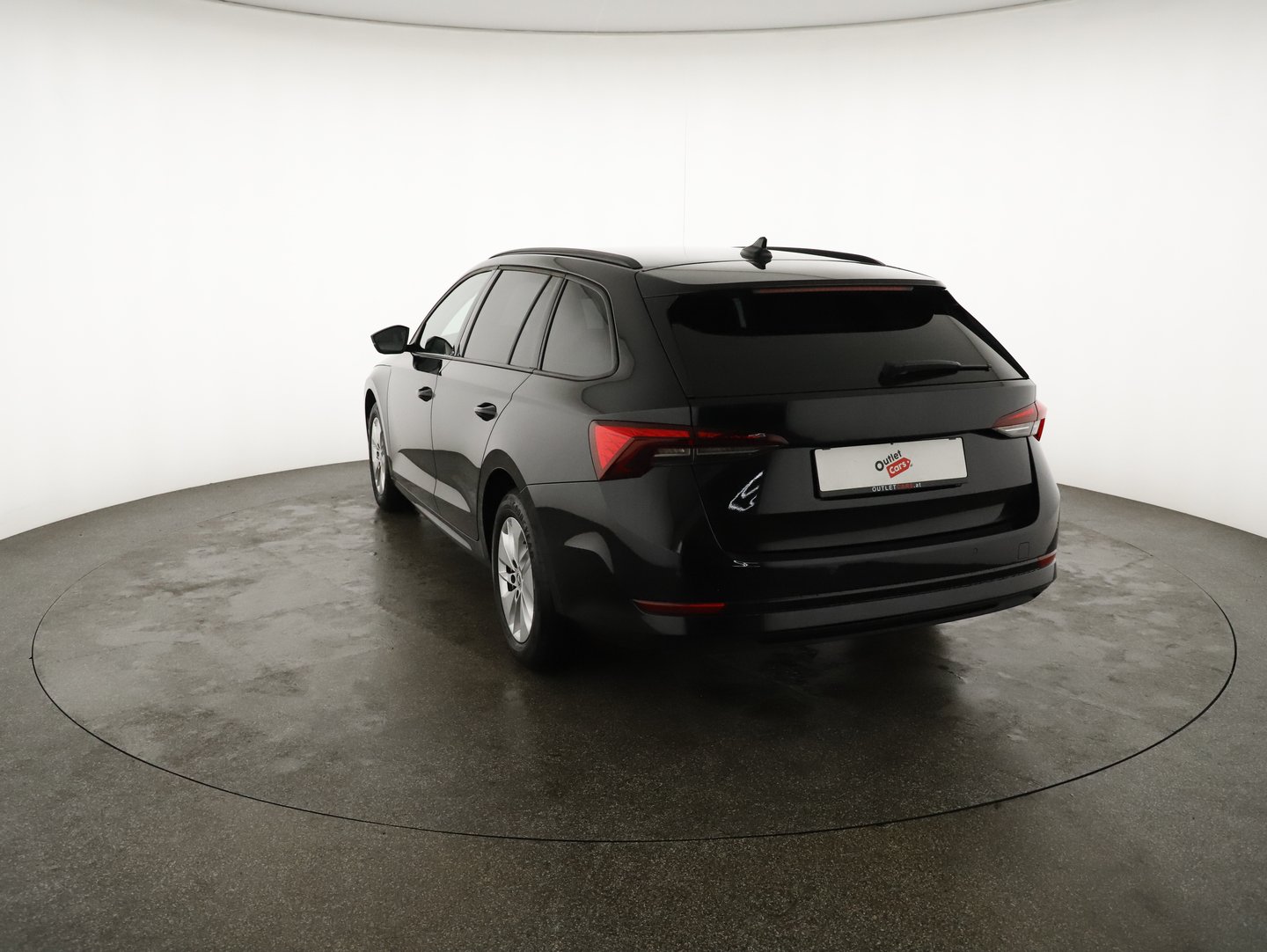 Škoda OCTAVIA Combi Business TDI | Bild 2 von 17