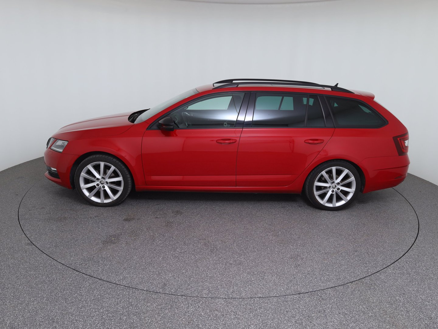 Škoda OCTAVIA Combi Style Limited TDI DSG | Bild 8 von 14