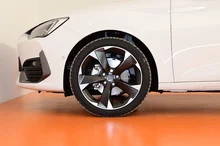 Thumbnail-Foto von Fahrzeug