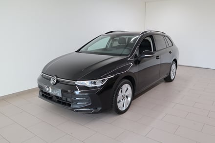 VW Golf Variant Life mHeV DSG