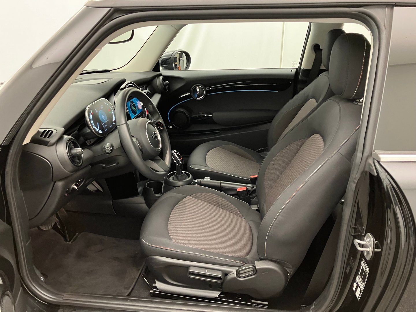 Mini Hatch Cooper | Bild 10 von 25