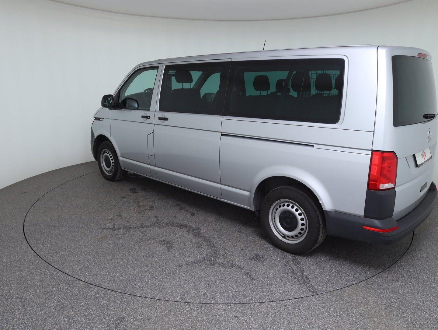 VW Transporter Kombi LR TDI 4MOTION | Bild 7 von 21