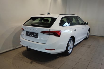 Škoda OCTAVIA Combi Business TDI DSG