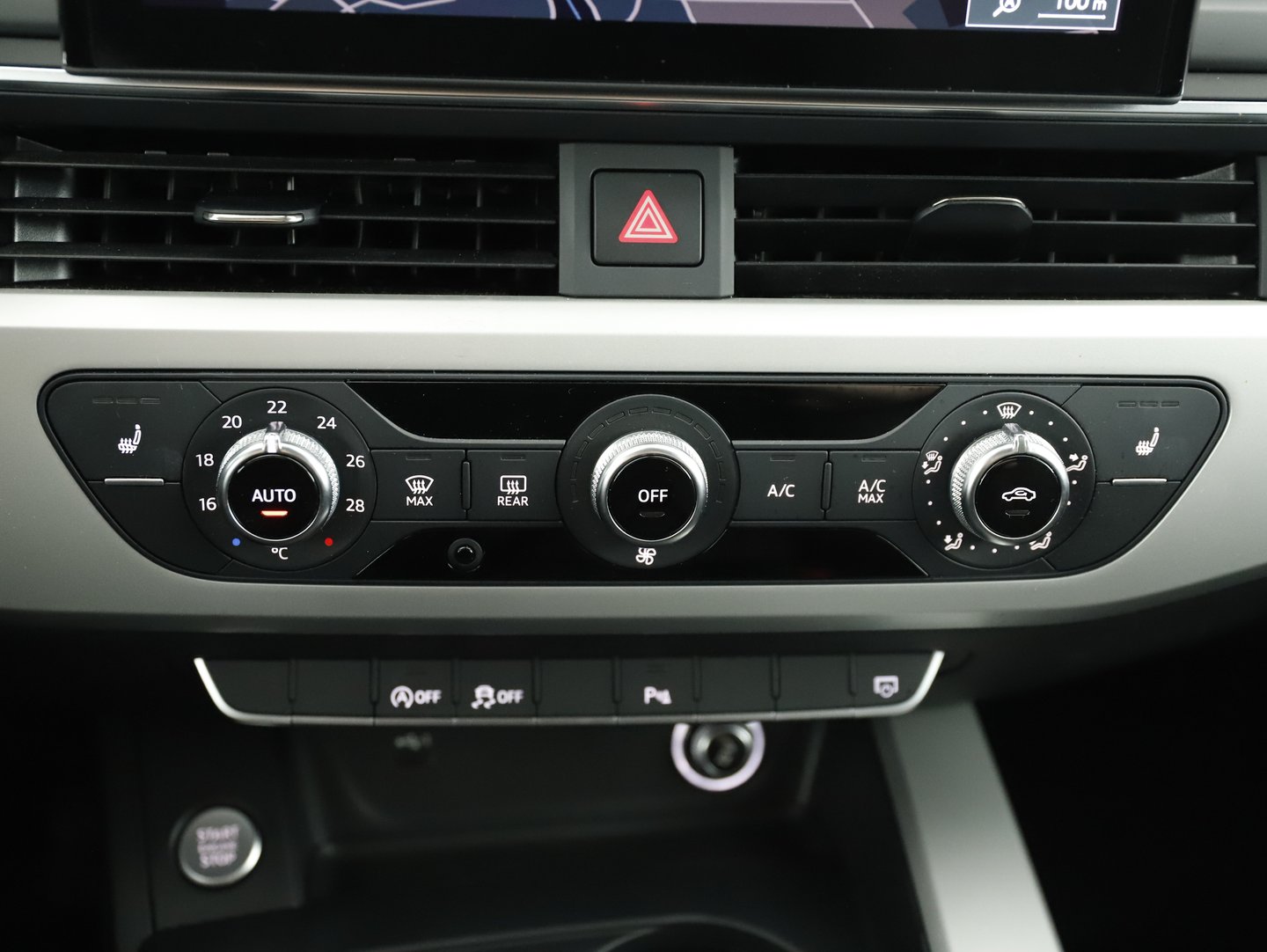 Audi A4 Avant 35 TDI S-tronic | Bild 23 von 28