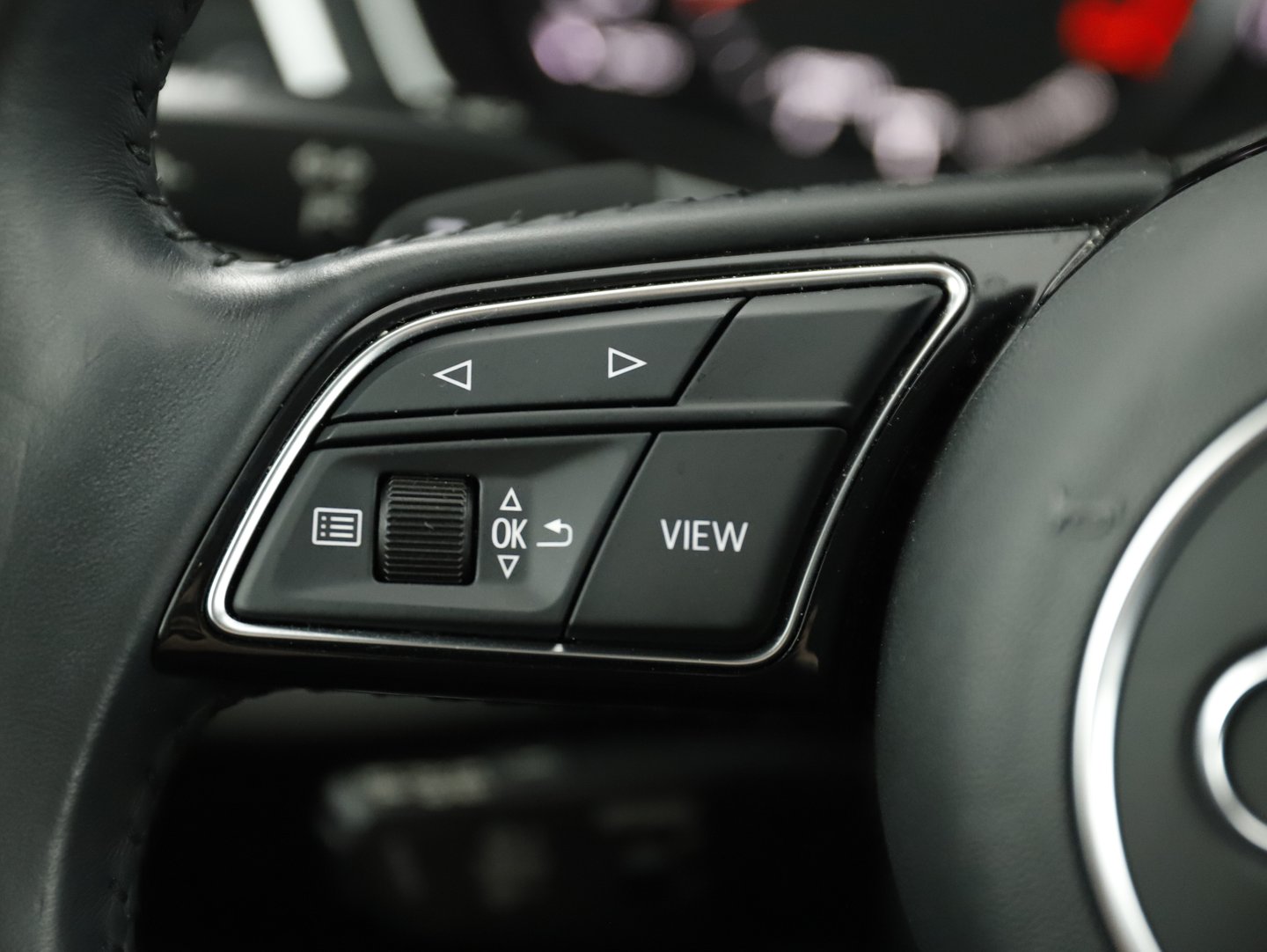 Audi A4 Avant 35 TDI S-tronic | Bild 17 von 28