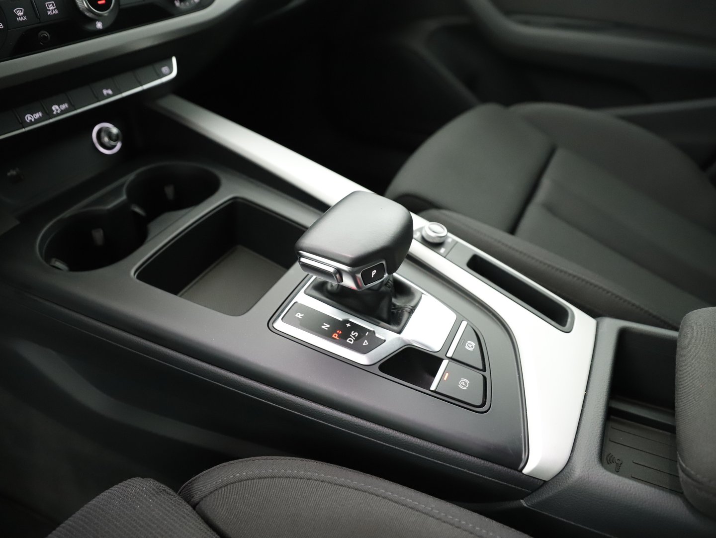 Audi A4 Avant 35 TDI S-tronic | Bild 24 von 28