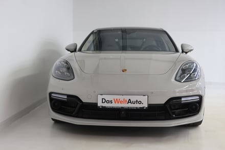 Porsche Panamera Turbo S E-Hybrid Executive